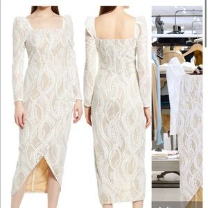 Phillipa Long Sleeve Lace Midi Cocktail Dress
SAYLOR